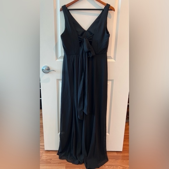 Social Bridesmaids Sleeveless Tie Back NWT Chiffon Trumpet Gown size 12 - Picture 8 of 16